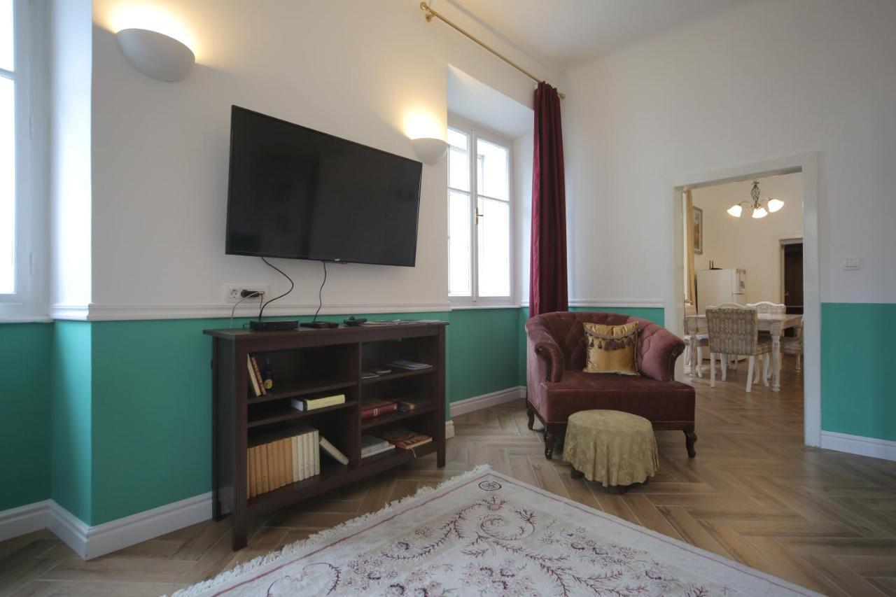 Vitez Apartment I Любляна Екстер'єр фото